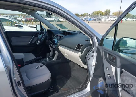 2018 Subaru Forester 2.5I Premium from USA, damaged, VIN JF2SJAEC3JH535651